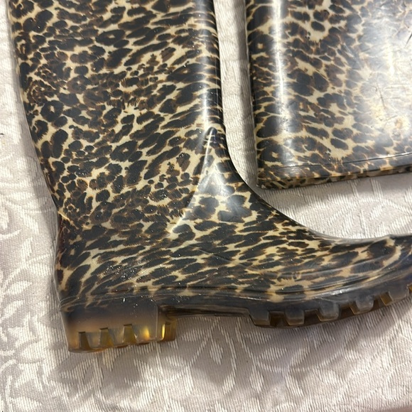 🖤Printed Rainboots🖤 - Picture 3 of 6